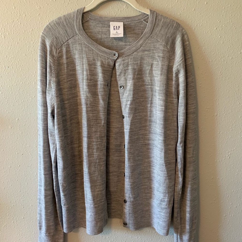 GAP MERINO WOOL CARDIGAN SIZE M TALL
